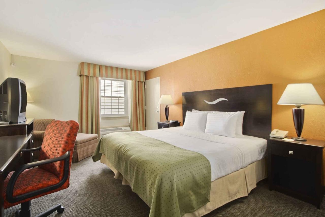 Days Inn By Wyndham Shelburne/Burlington Quarto foto